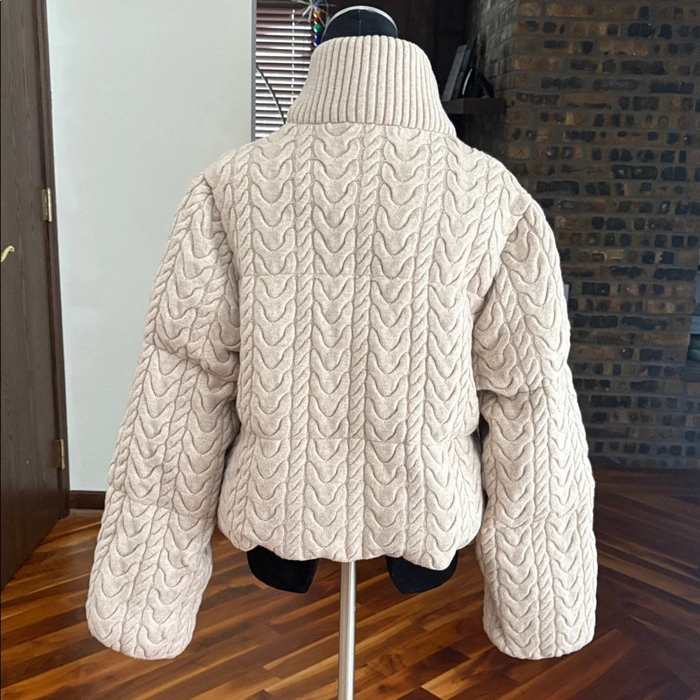Varley Beige Cable Knit Puffer Jacket, size Large, NEW - Picture 16 of 16